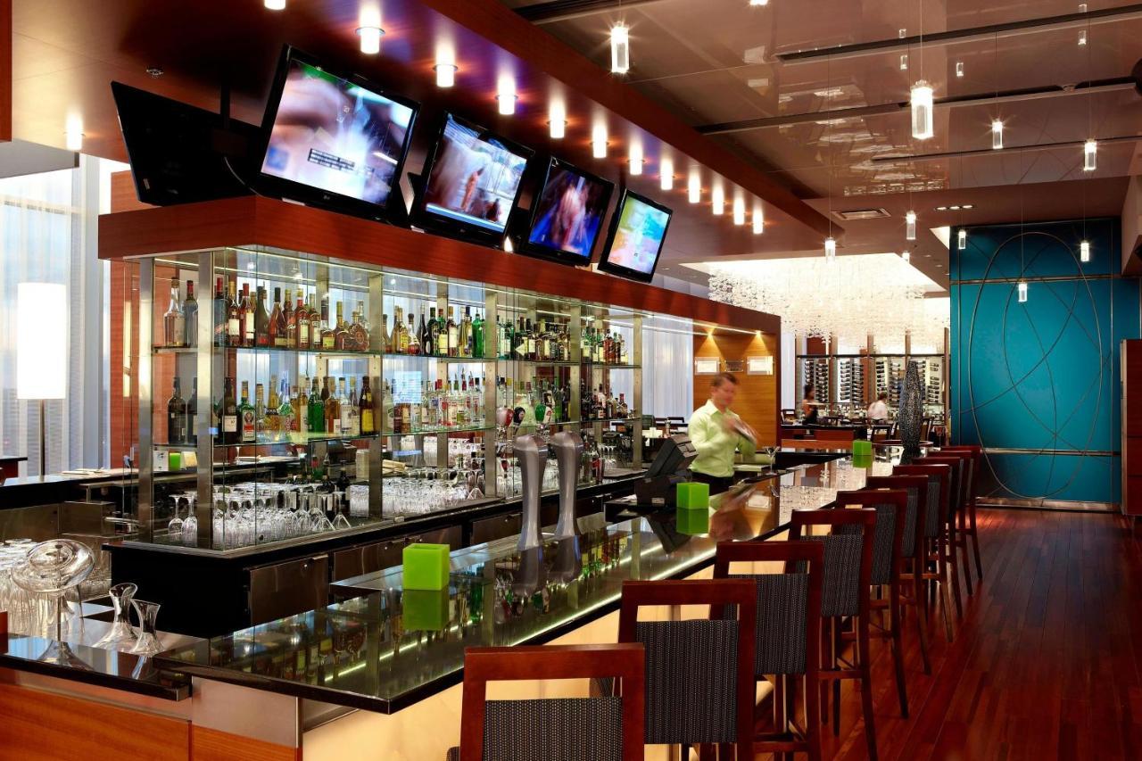 Marriott Montreal Airport In-Terminal Hotel Dorval Ngoại thất bức ảnh