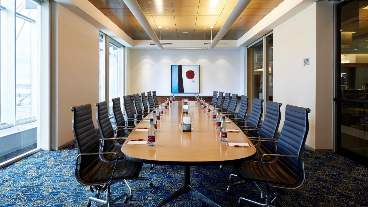 Marriott Montreal Airport In-Terminal Hotel Dorval Ngoại thất bức ảnh