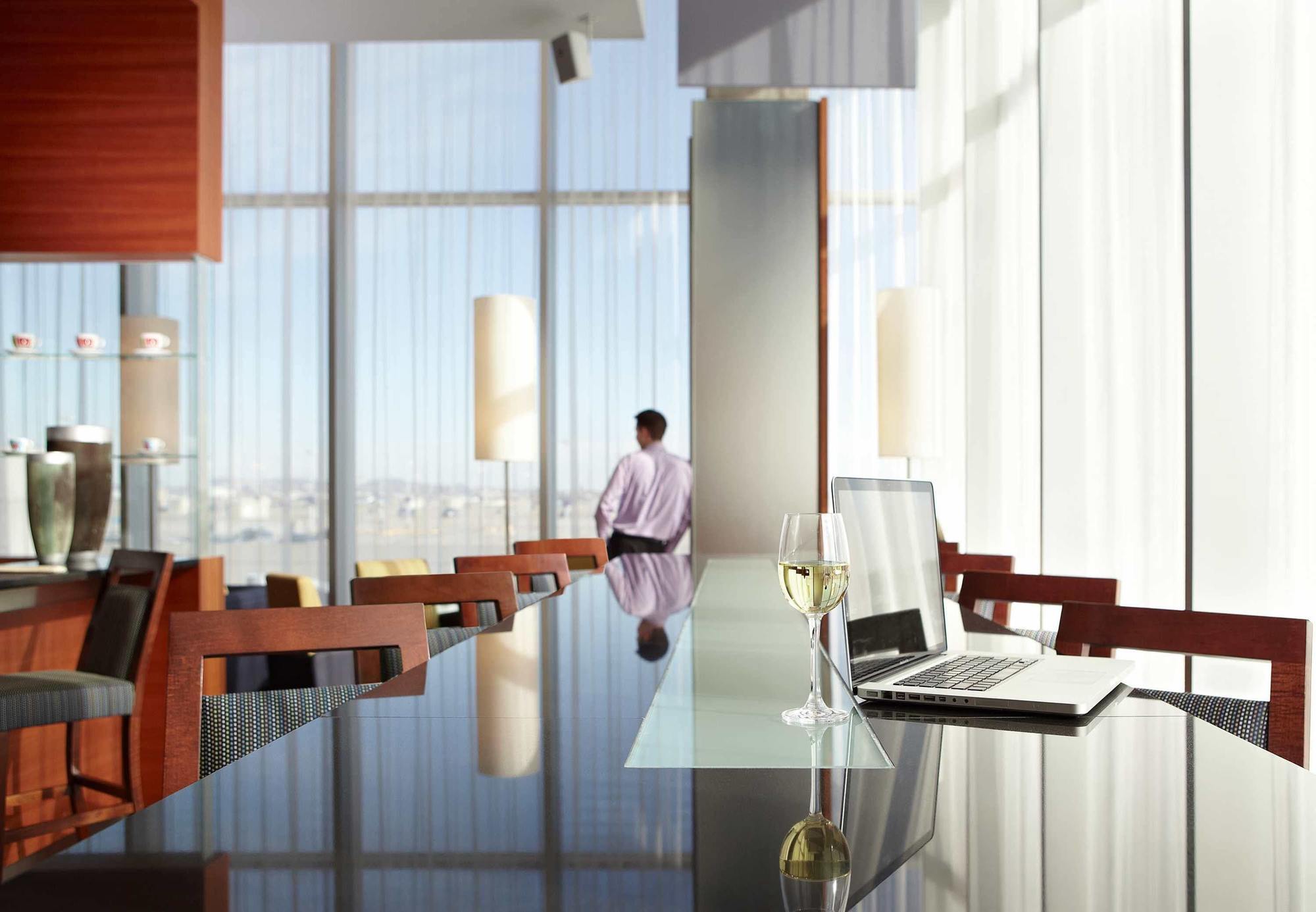 Marriott Montreal Airport In-Terminal Hotel Dorval Ngoại thất bức ảnh